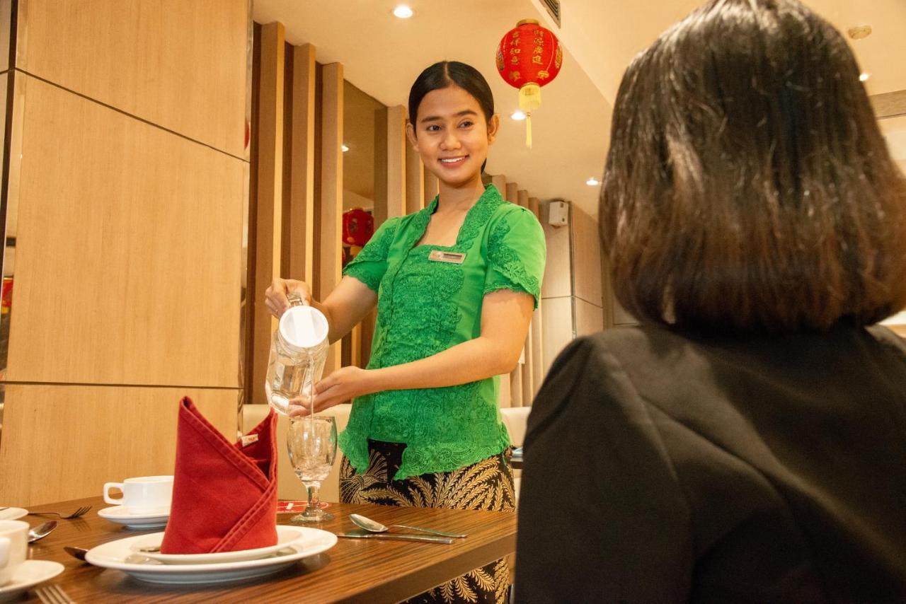 Orchardz Hotel Industri Jakarta Kemayoran Экстерьер фото