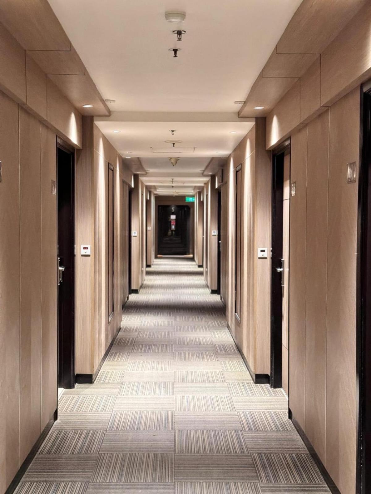 Orchardz Hotel Industri Jakarta Kemayoran Экстерьер фото