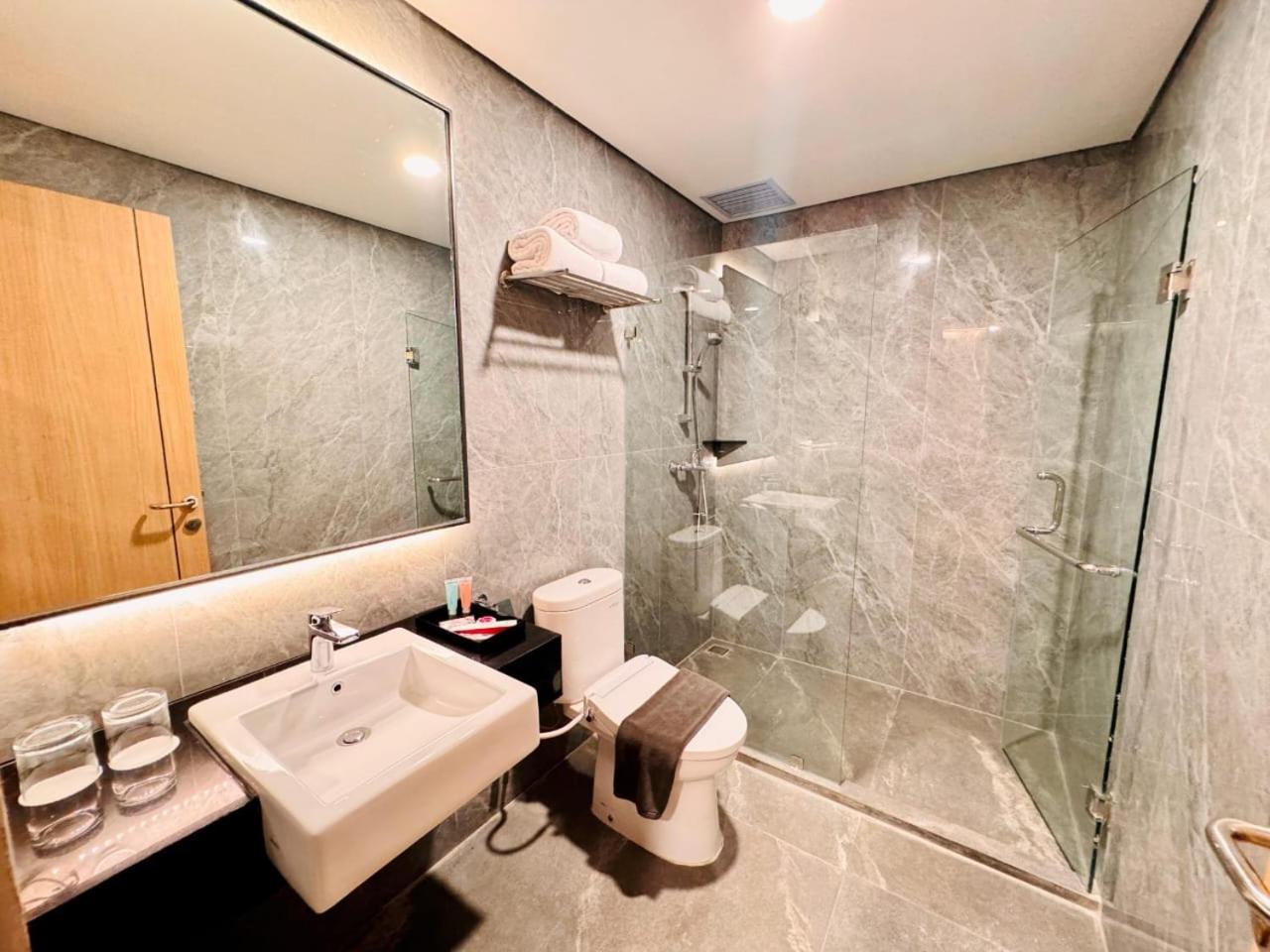 Orchardz Hotel Industri Jakarta Kemayoran Экстерьер фото