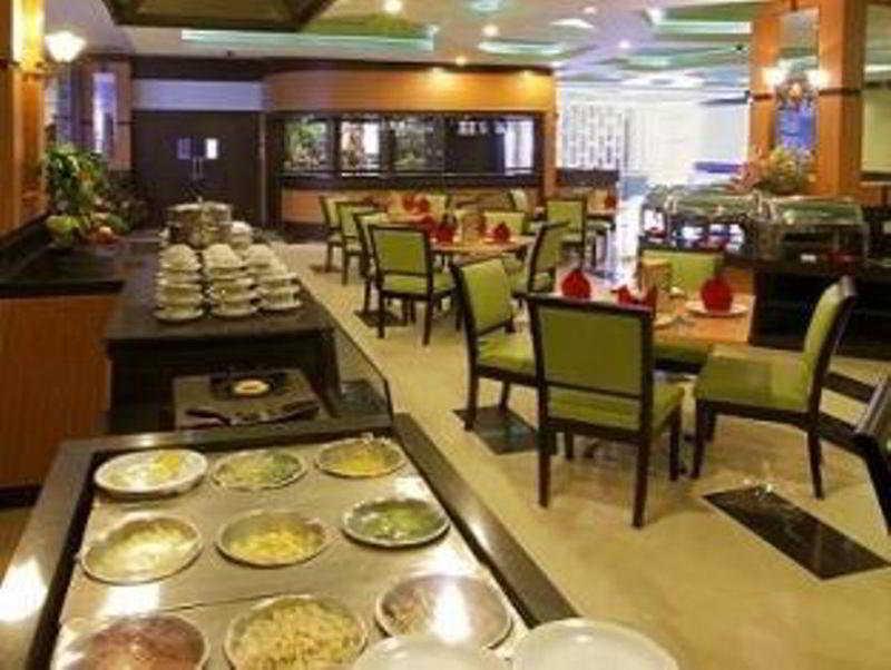 Orchardz Hotel Industri Jakarta Kemayoran Экстерьер фото